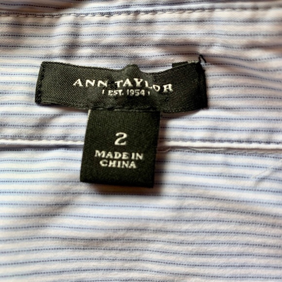 Ann Taylor Stretch Pinstripe Classic Career Blouse - Picture 6 of 8